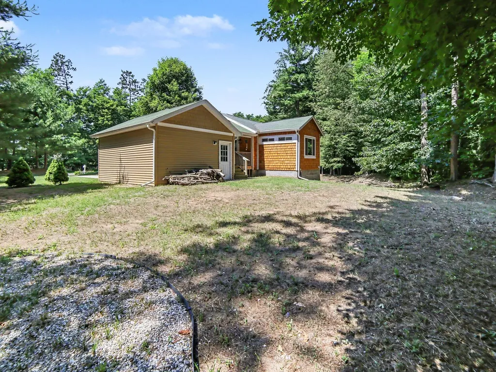 1072 N Brookridge Road Amber Township MI 49431