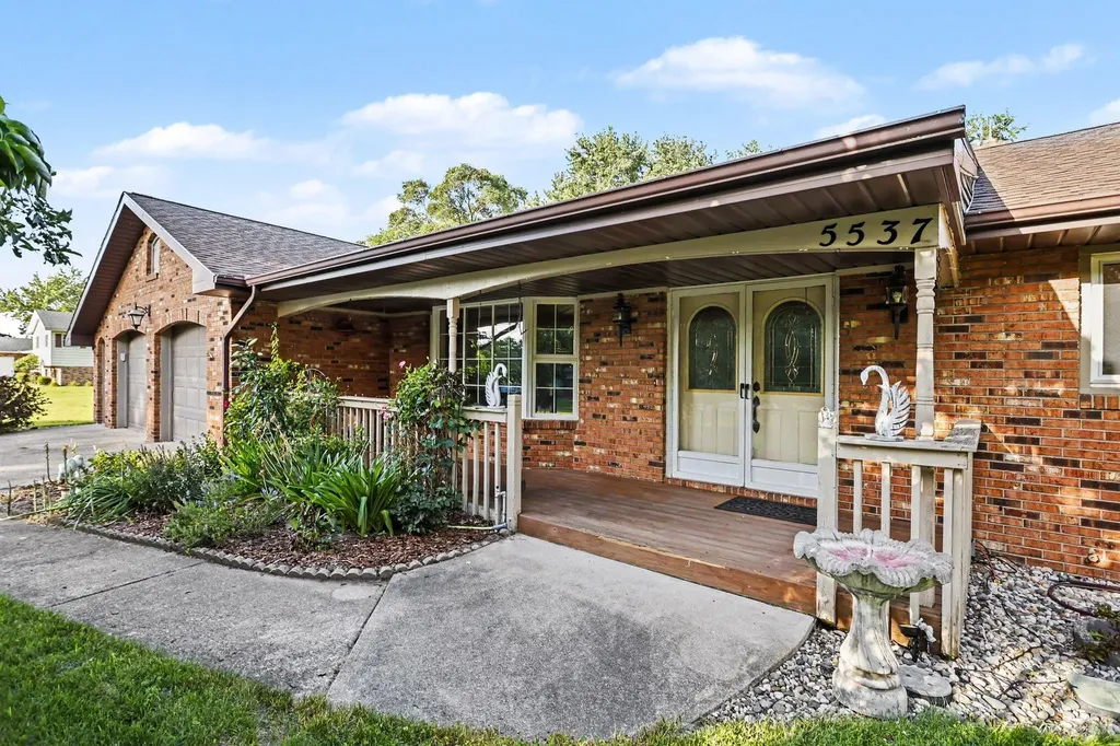 5537 Dennis Street Lake Charter Township MI 49127
