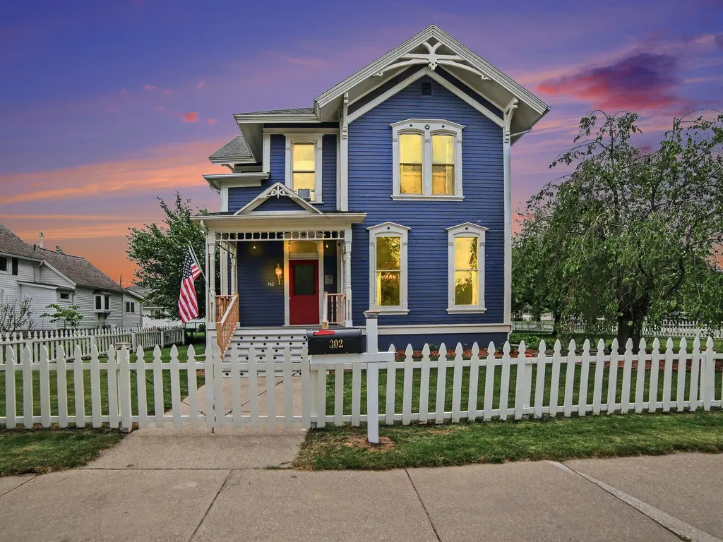 302 E Court Street Ludington City MI 49431