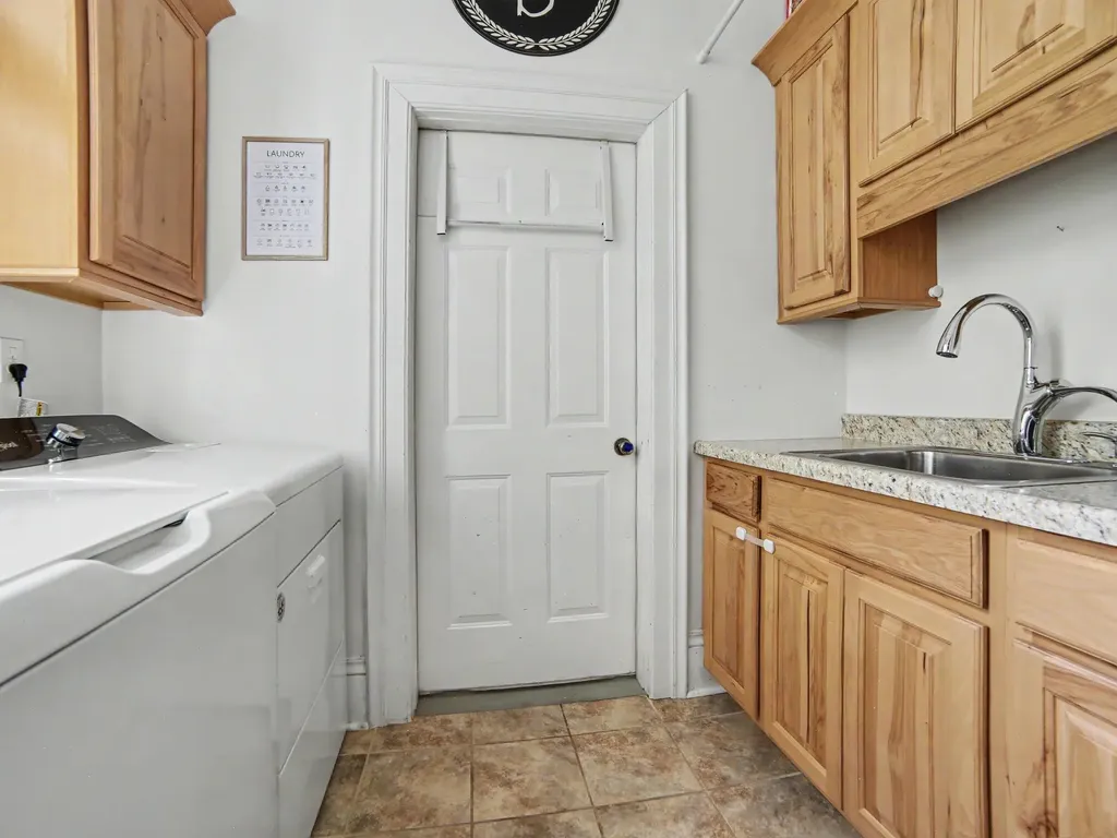 302 E Court Street Ludington City MI 49431