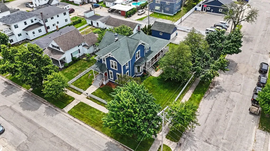 302 E Court Street Ludington City MI 49431