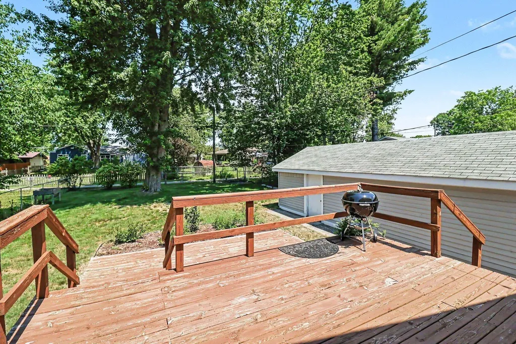 719 Diana Street Ludington City MI 49431