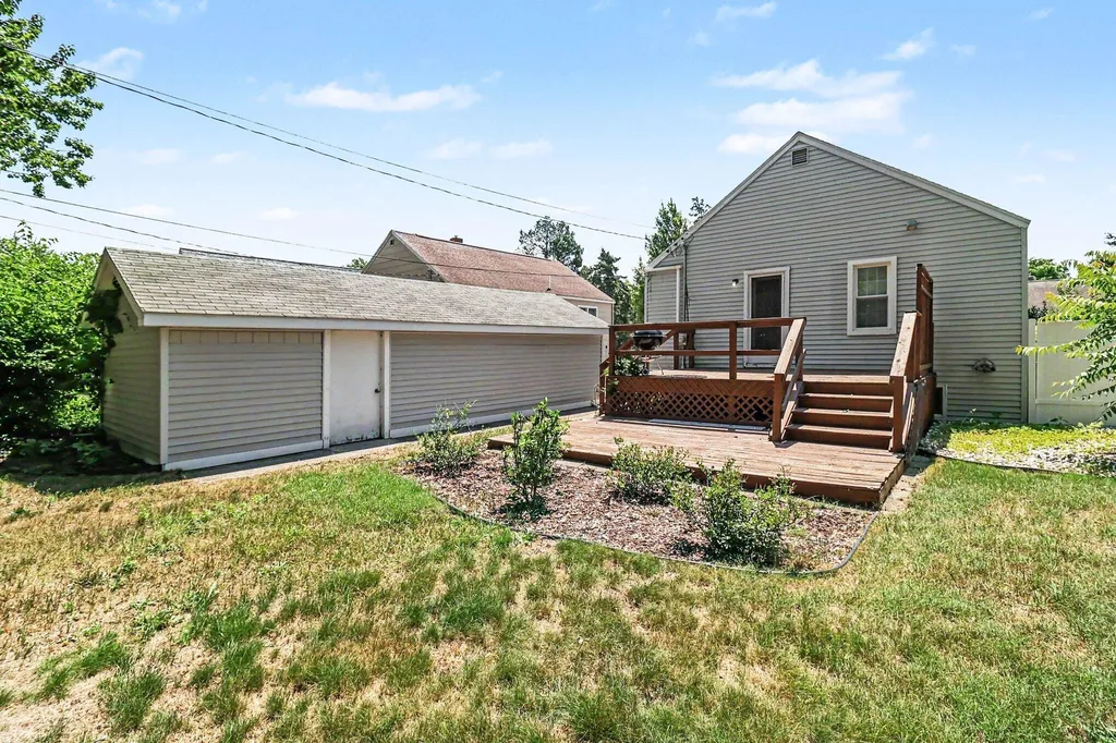 719 Diana Street Ludington City MI 49431