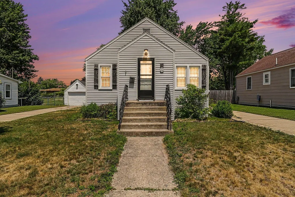 719 Diana Street Ludington City MI 49431