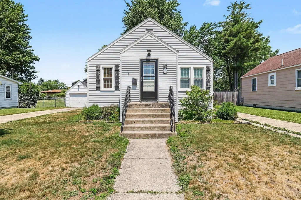 719 Diana Street Ludington City MI 49431