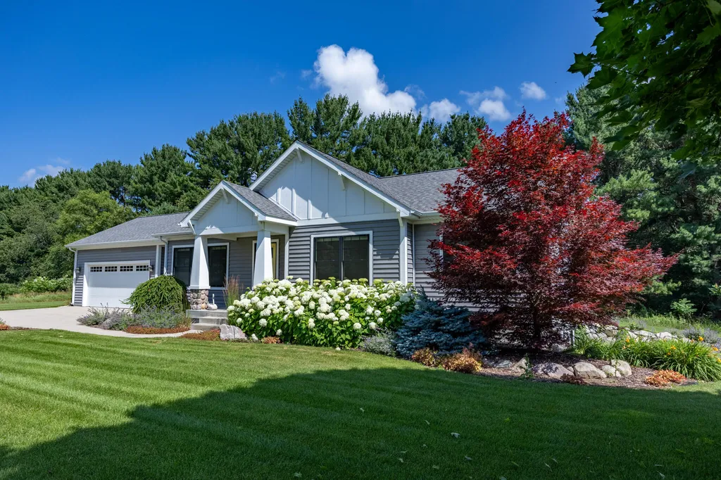2232 W East Hill Drive Shelby Township MI 49446