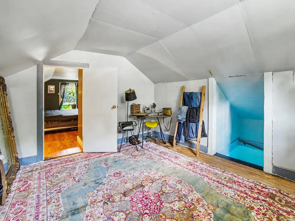 215 E Melendy Street Ludington City MI 49431