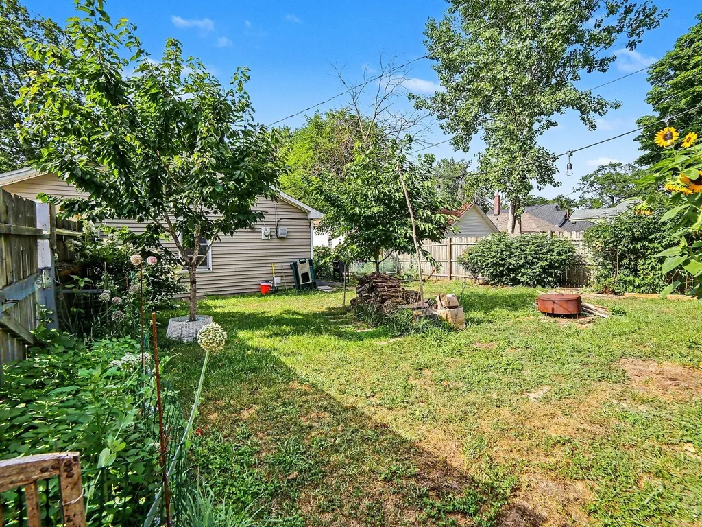 215 E Melendy Street Ludington City MI 49431