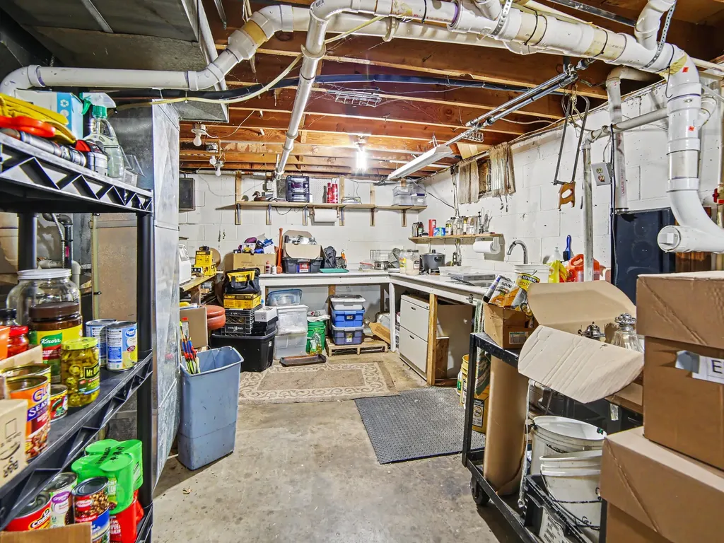 3551 Fenner Road Laketon Township MI 49445