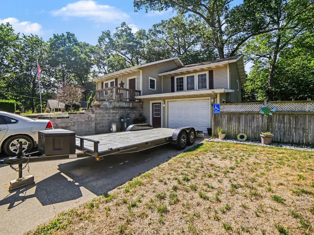 3551 Fenner Road Laketon Township MI 49445