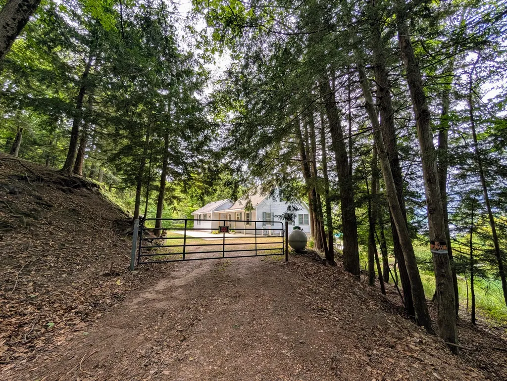 5993 N Meyers Road Hamlin Township MI 49431