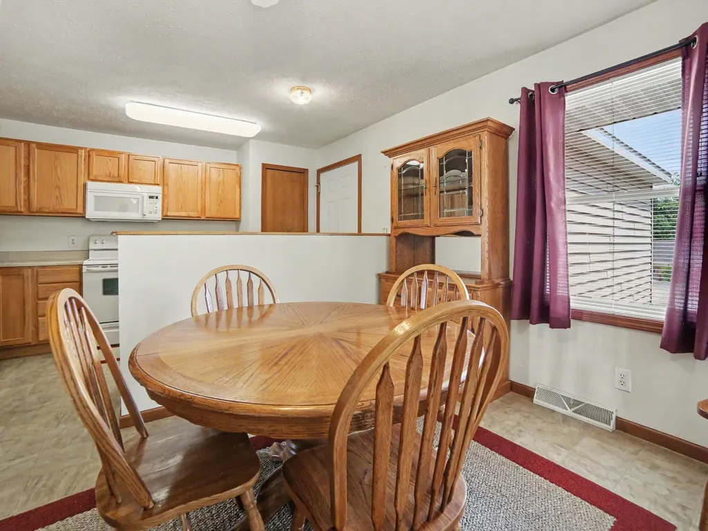 218 Devonwood Drive Shelby Village MI 49455