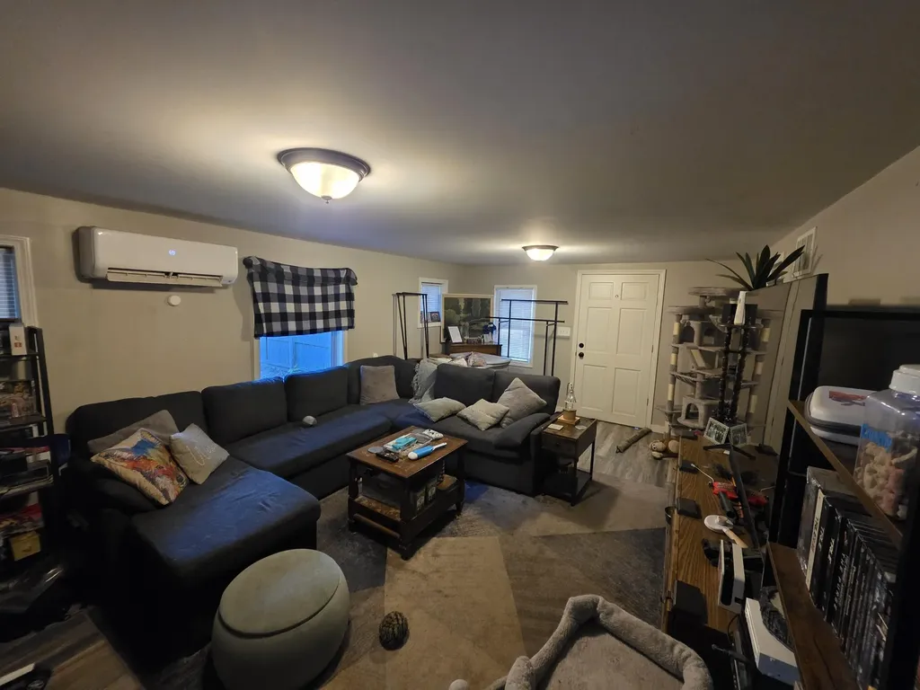 2048 S Mill Iron Road Muskegon Charter Township MI 49442