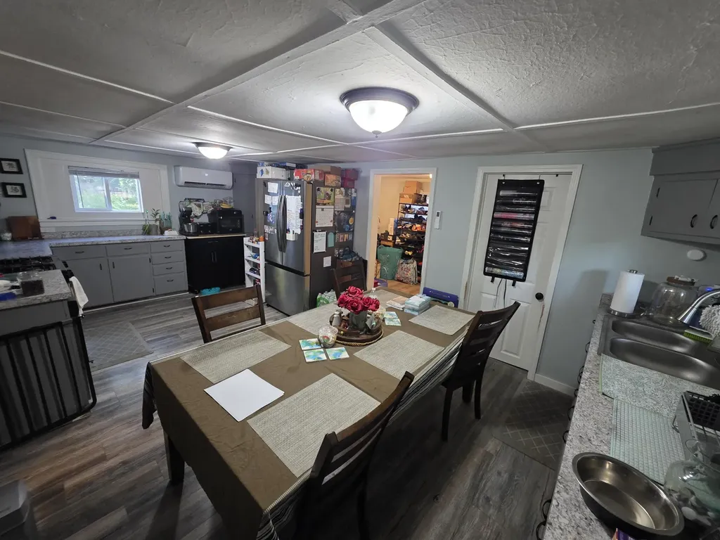 2048 S Mill Iron Road Muskegon Charter Township MI 49442
