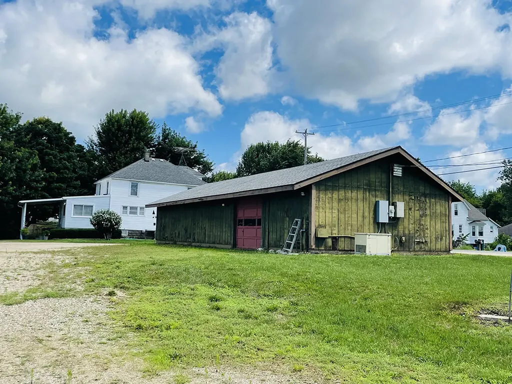 3607 N Westnedge Avenue Kalamazoo Charter Township MI 49004