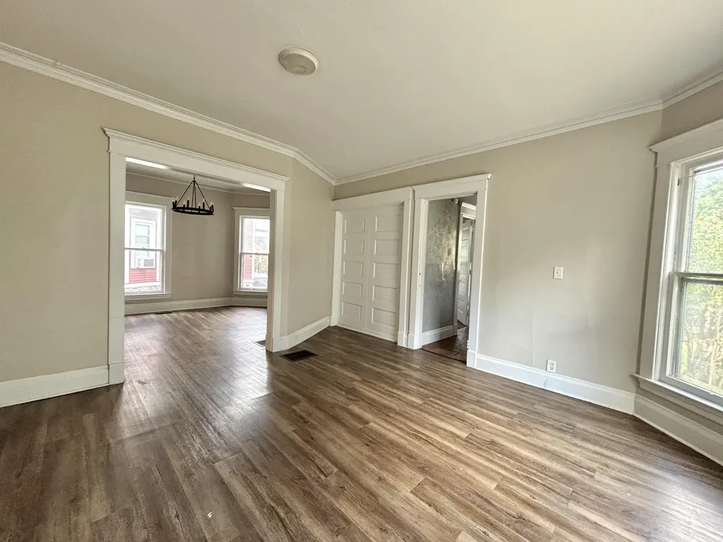 611 Minor Avenue Kalamazoo City MI 49008