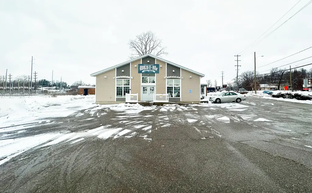 4413 W Kl Avenue Kalamazoo City MI 49007