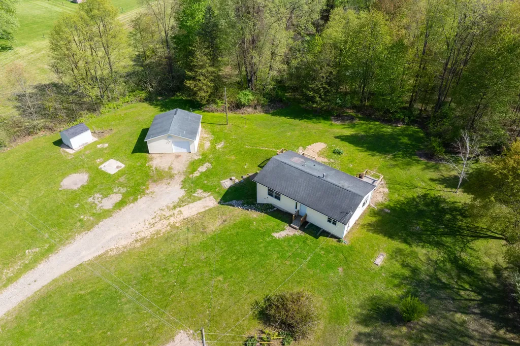 1707 W Bristol Road Barry Township MI 49046
