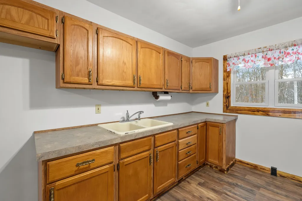 1707 W Bristol Road Barry Township MI 49046