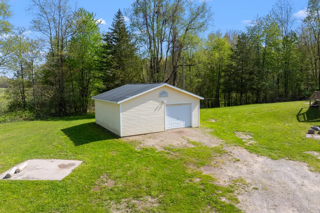1707 W Bristol Road Barry Township MI 49046