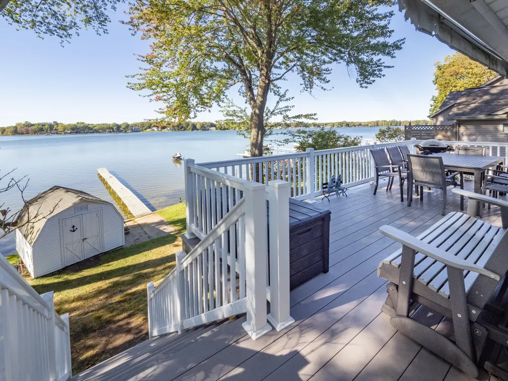 55572 N Fisher Lake Road Park Township MI 49093