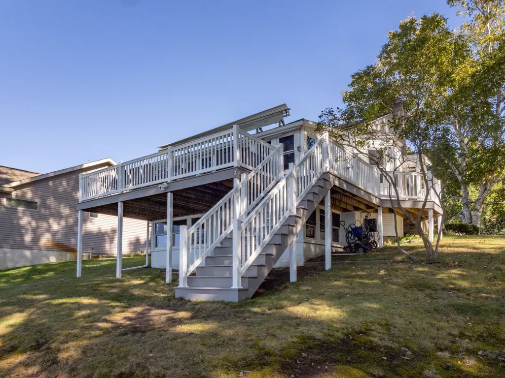 55572 N Fisher Lake Road Park Township MI 49093
