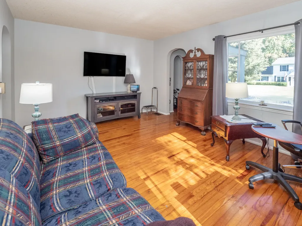 55572 N Fisher Lake Road Park Township MI 49093
