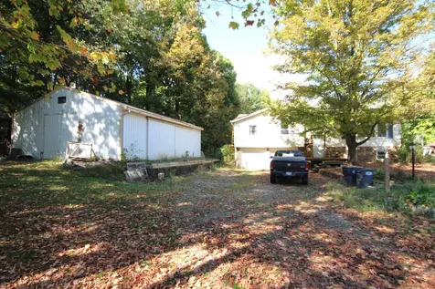10775 E V Avenue Brady Township MI 49097
