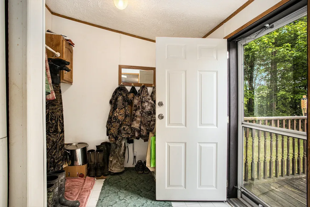 2255 River Road Hastings Charter Township MI 49058