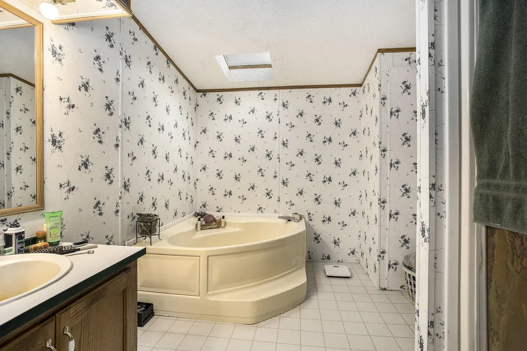 2255 River Road Hastings Charter Township MI 49058