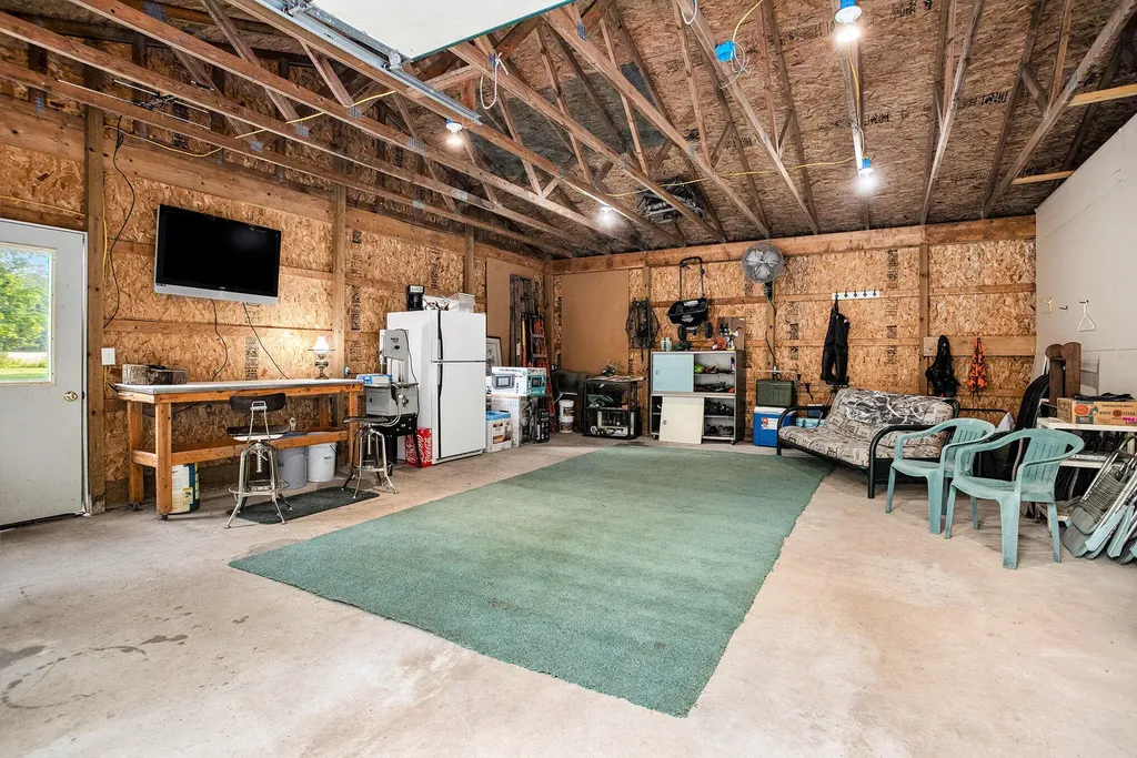 2255 River Road Hastings Charter Township MI 49058