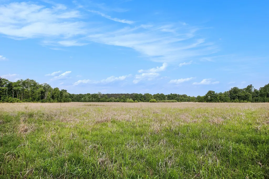 2255 River Road Hastings Charter Township MI 49058