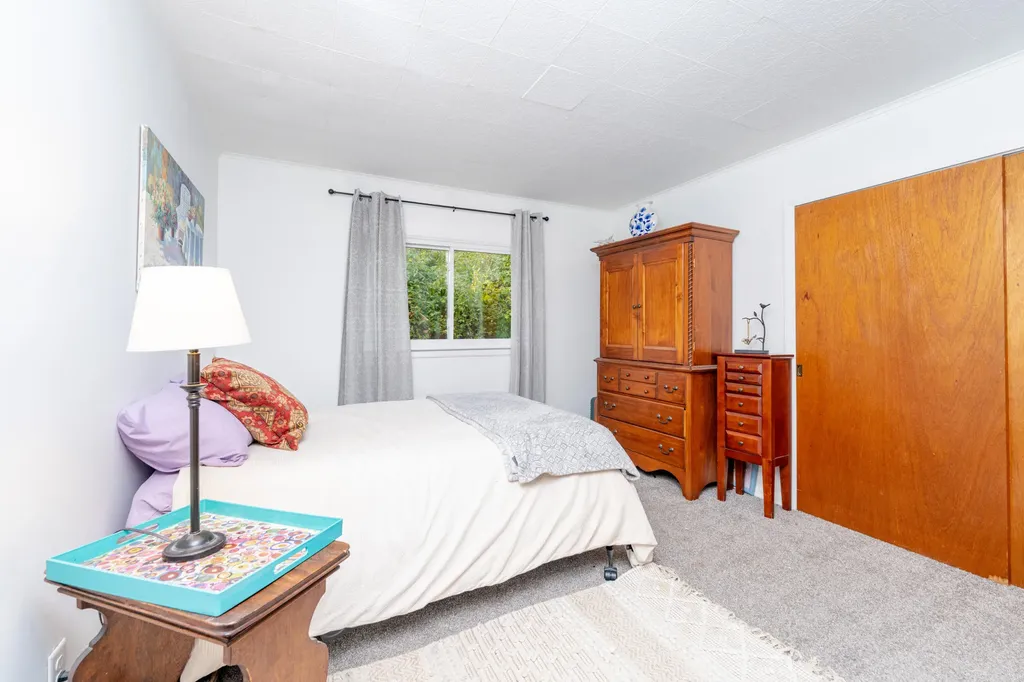 3426 Ash Street Kalamazoo City MI 49001