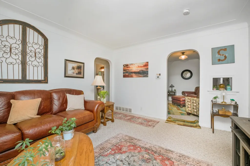 3426 Ash Street Kalamazoo City MI 49001