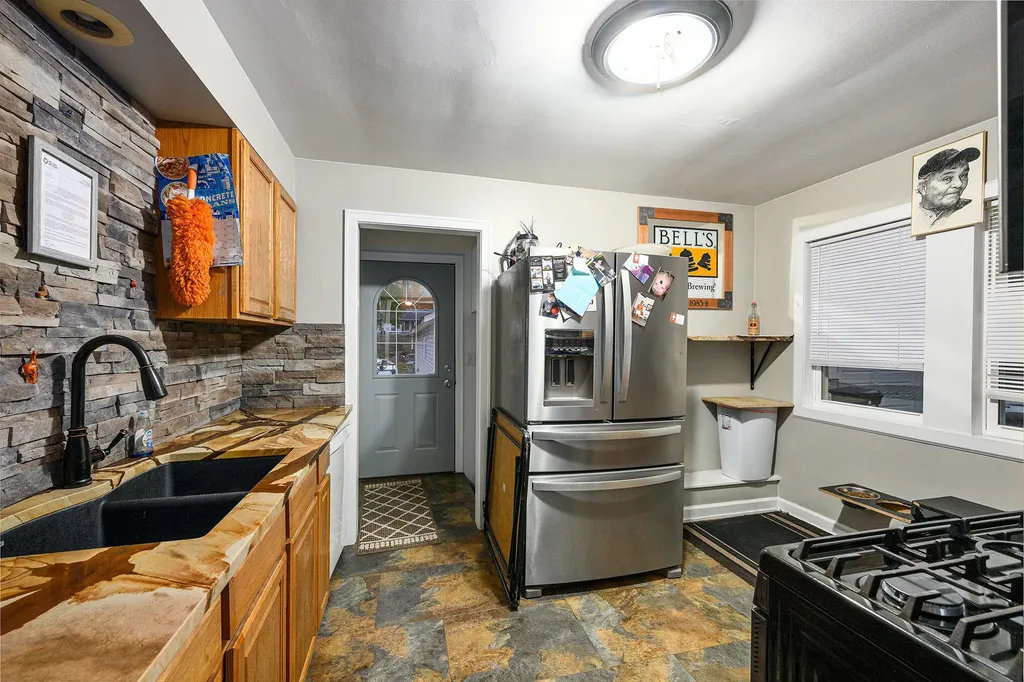 5418 Keyes Drive Cooper Charter Township MI 49004