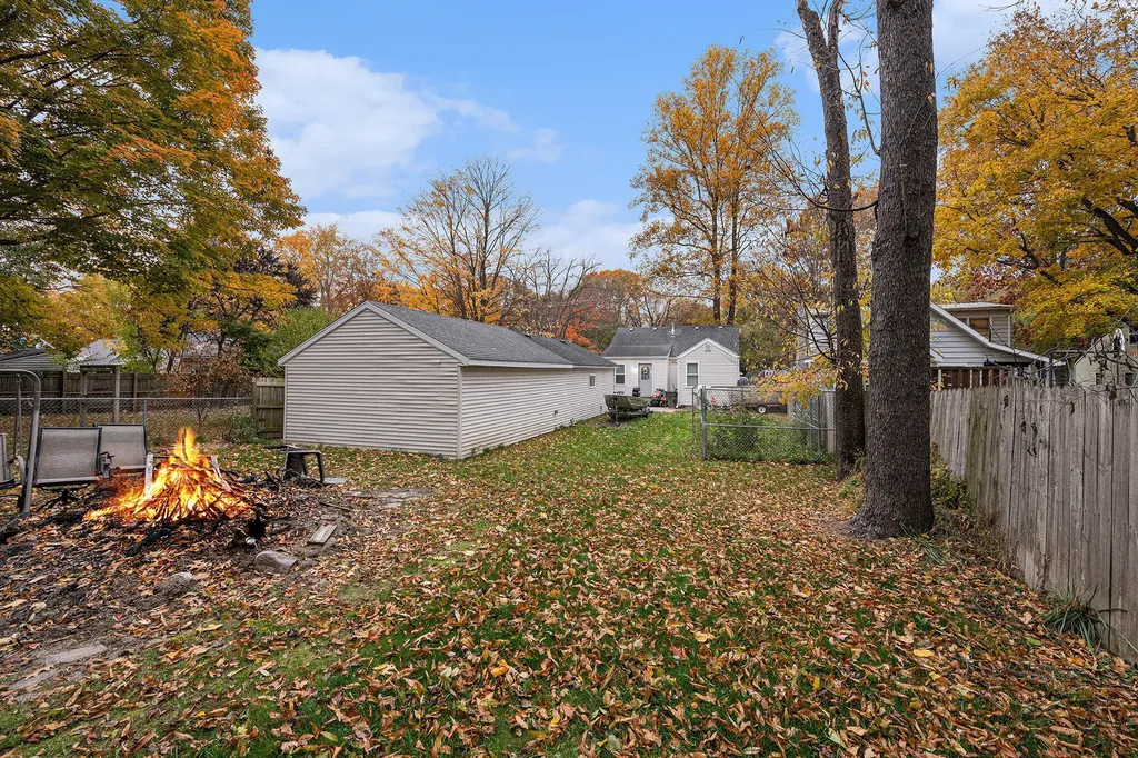 5418 Keyes Drive Cooper Charter Township MI 49004