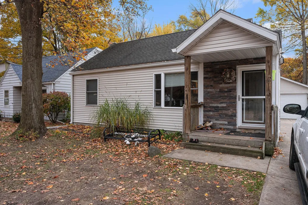5418 Keyes Drive Cooper Charter Township MI 49004