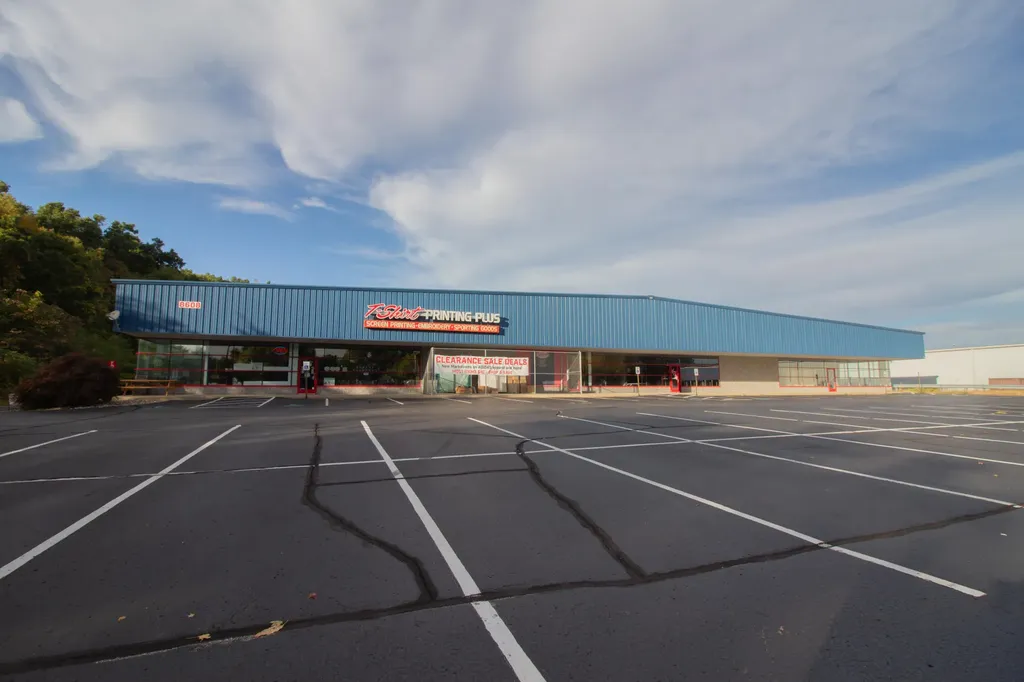 8608 W Main Street Oshtemo Charter Township MI 49009