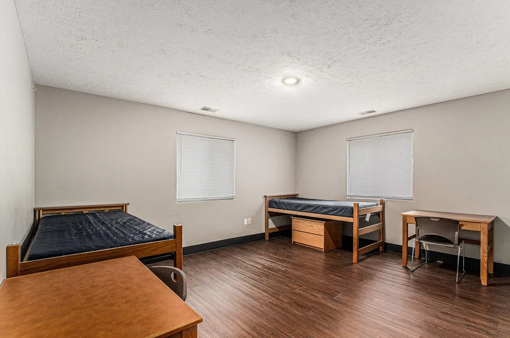 1500 Fraternity Village Drive Kalamazoo City MI 49006