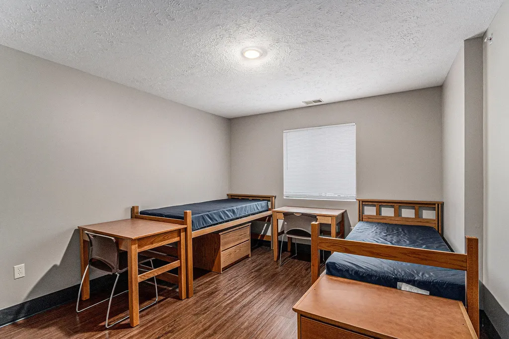 1500 Fraternity Village Drive Kalamazoo City MI 49006