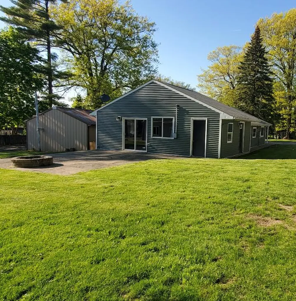 5037 2nd Street Hope Township MI 49046