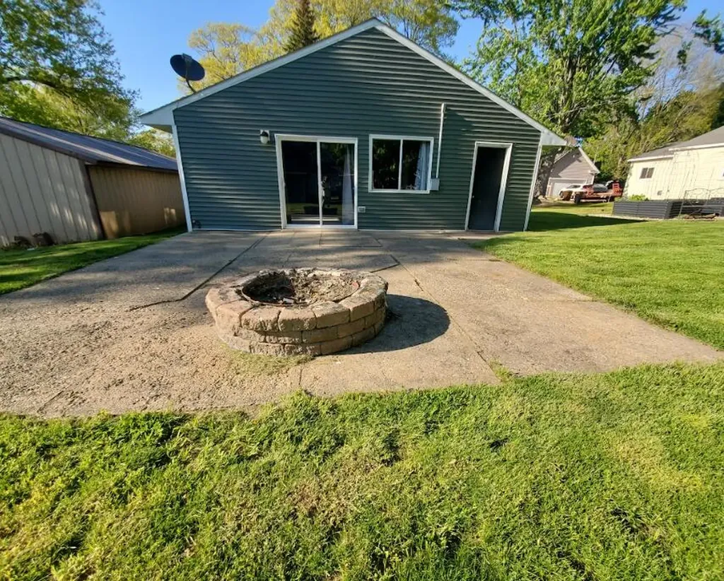 5037 2nd Street Hope Township MI 49046
