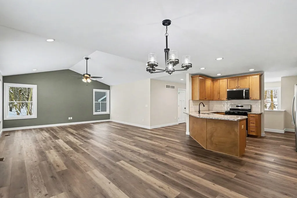 9194 Kellie Lane Richland Village MI 49083