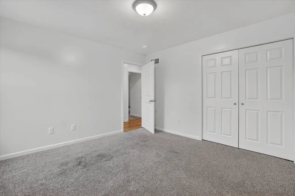 1203 Euclid Avenue Kalamazoo City MI 49006