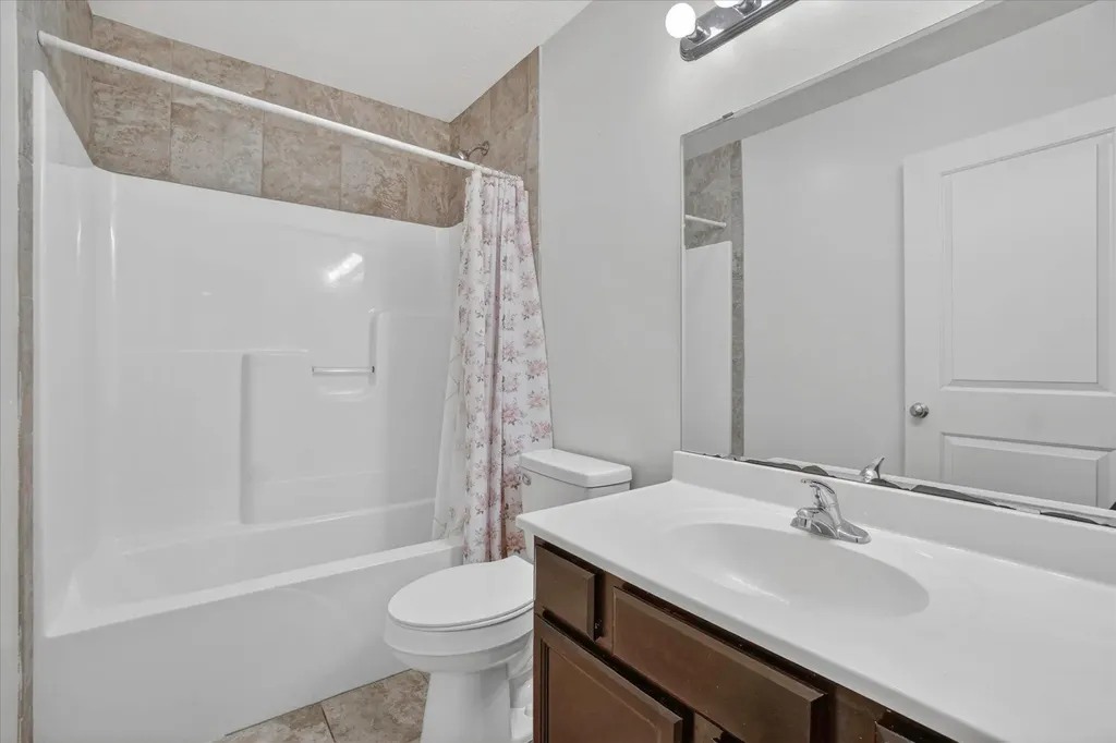 1203 Euclid Avenue Kalamazoo City MI 49006