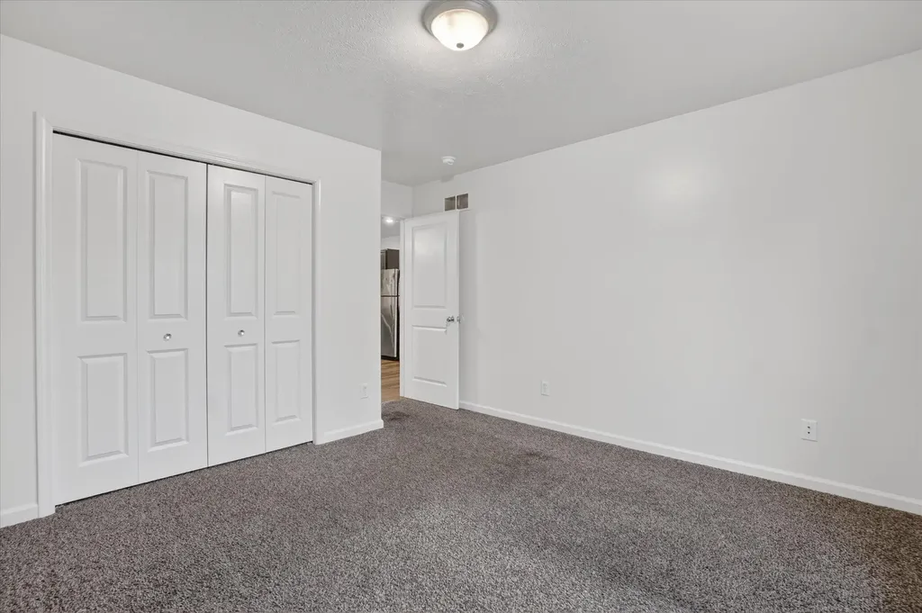 1203 Euclid Avenue Kalamazoo City MI 49006