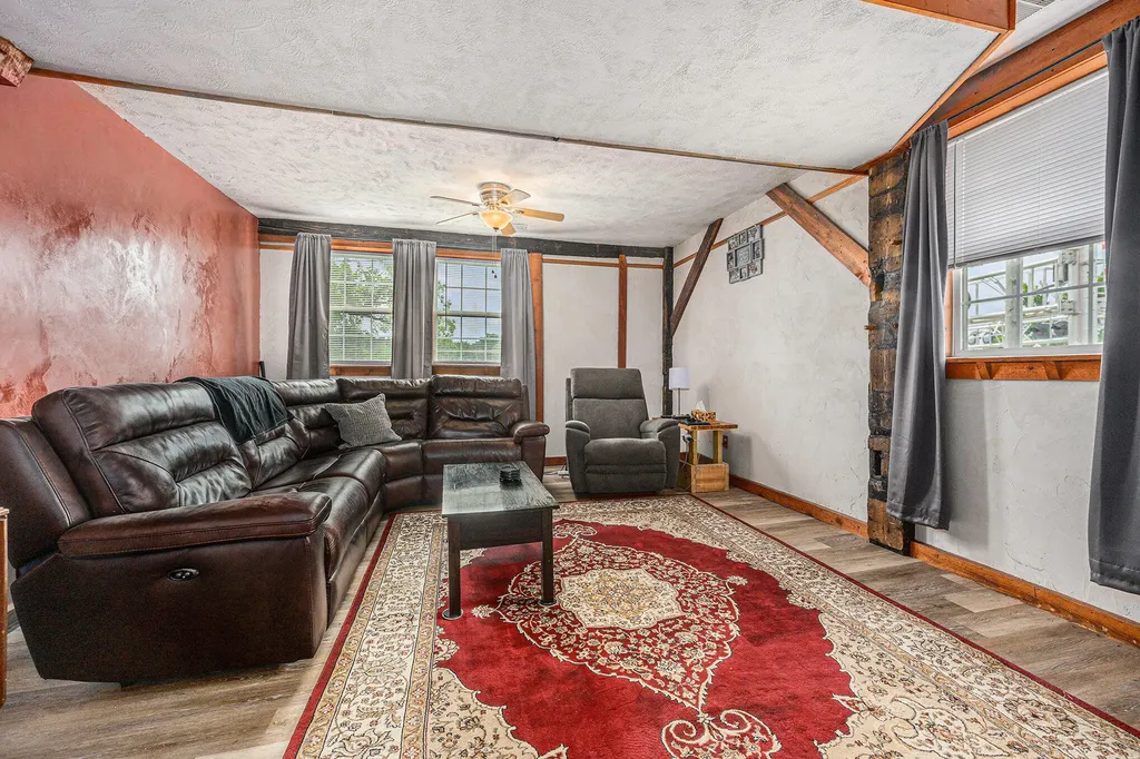 721 E Bridge Street Plainwell City MI 49080