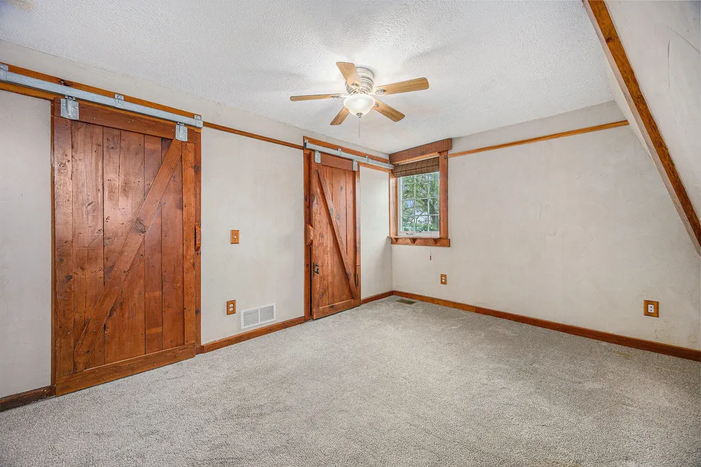 721 E Bridge Street Plainwell City MI 49080