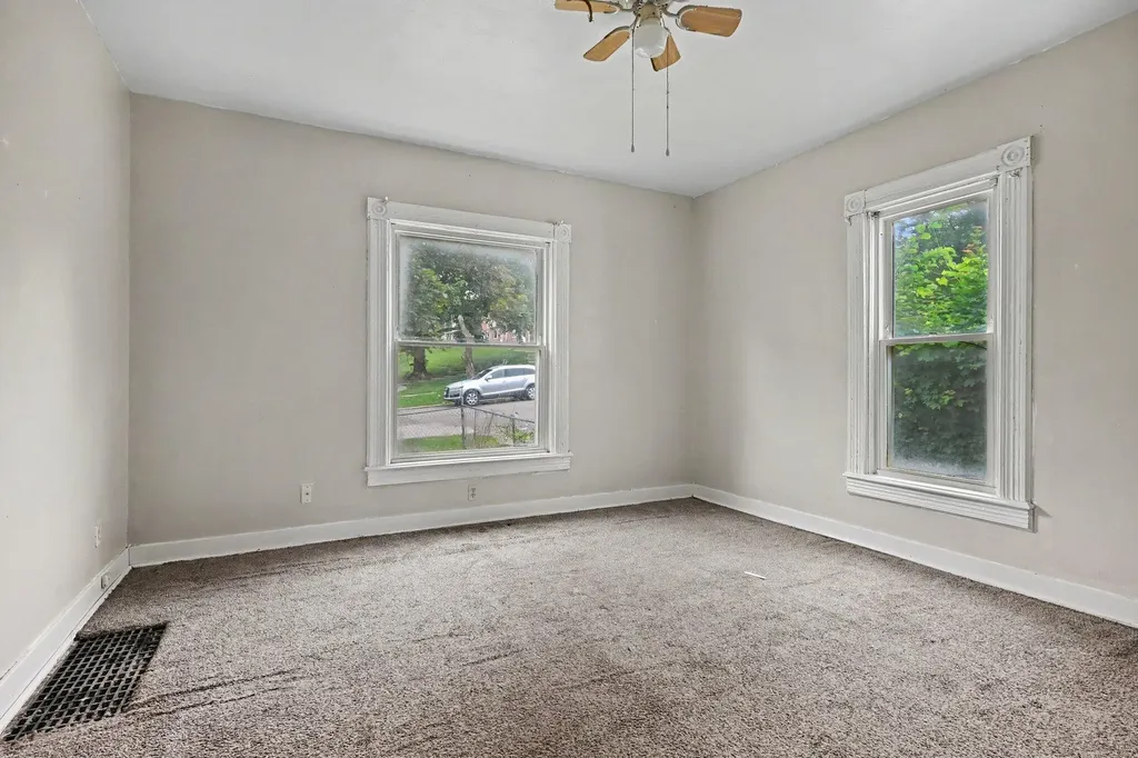 1110 Hotop Avenue Kalamazoo City MI 49048