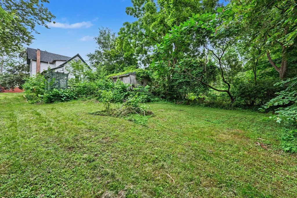 1110 Hotop Avenue Kalamazoo City MI 49048